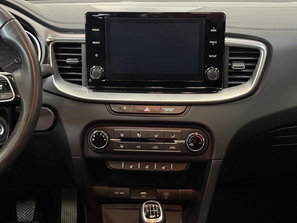 Kia Ceed 1.5T-GDi 