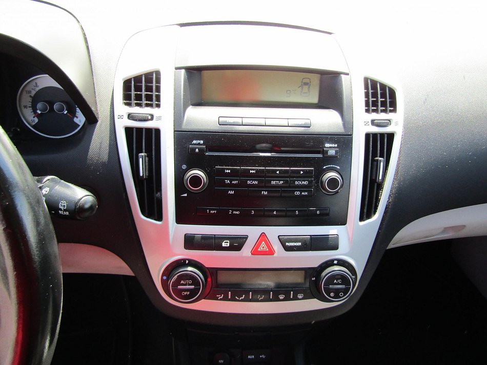 Kia Ceed 1.4i 