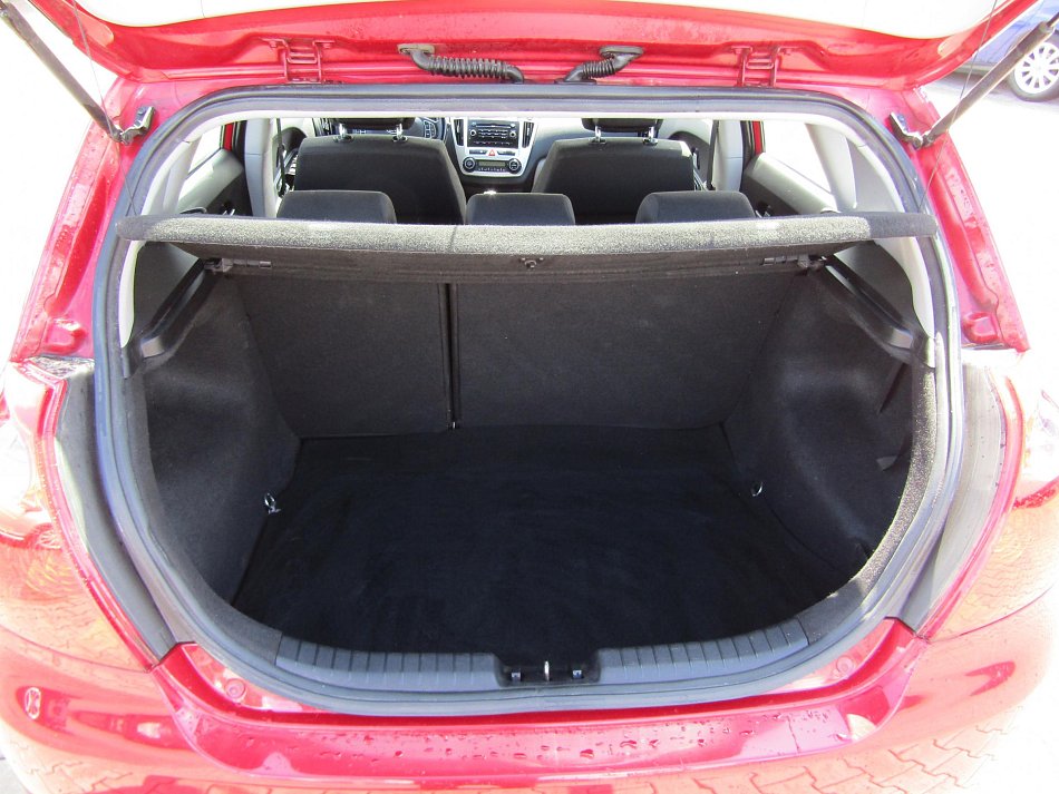 Kia Ceed 1.4i 