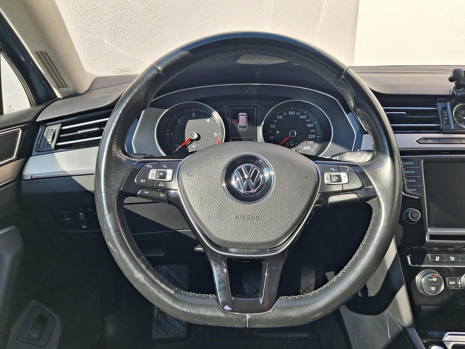 Volkswagen Passat 2.0 TDi Highline 4Motion