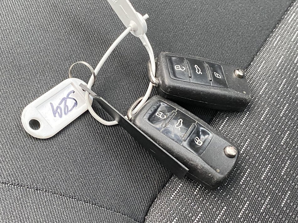 Škoda Octavia II 1.6  Tour