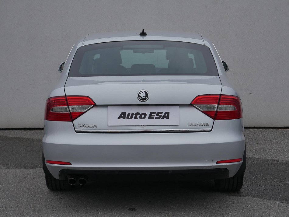 Škoda Superb II 2.0 TDi Elegance 4x4