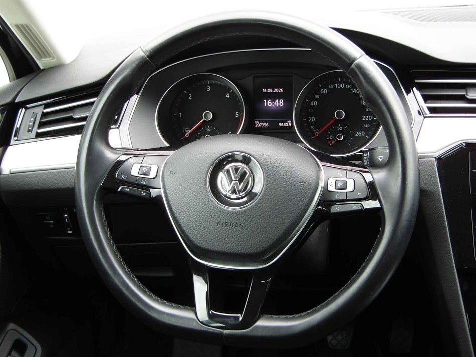 Volkswagen Passat 2.0TDi 
