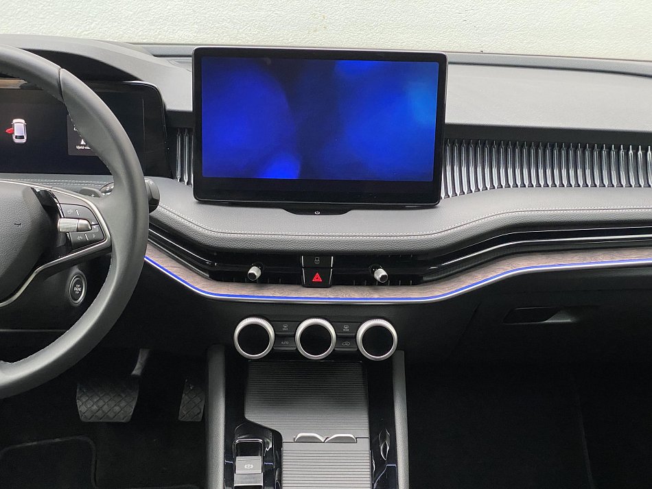 Škoda Superb IV 2.0 TDi L&K 4x4