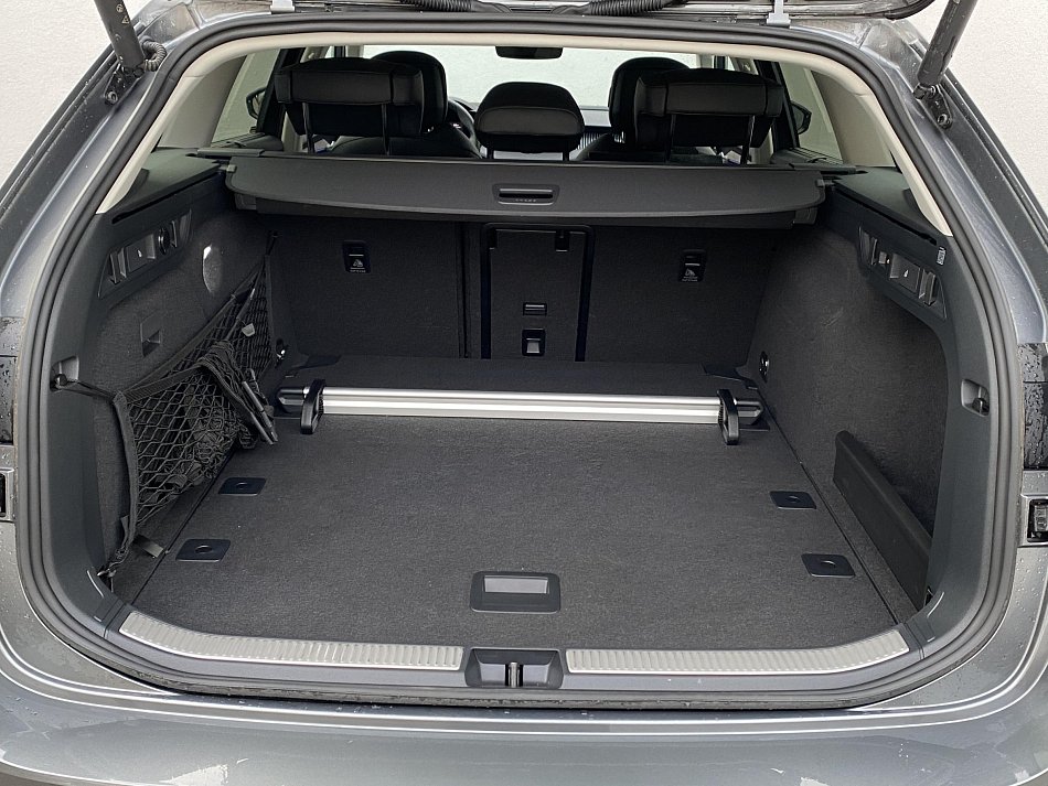Škoda Superb IV 2.0 TDi L&K 4x4