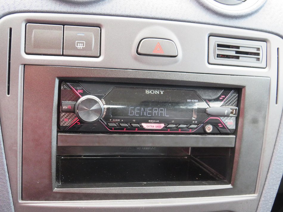 Ford Fusion 1.2i 