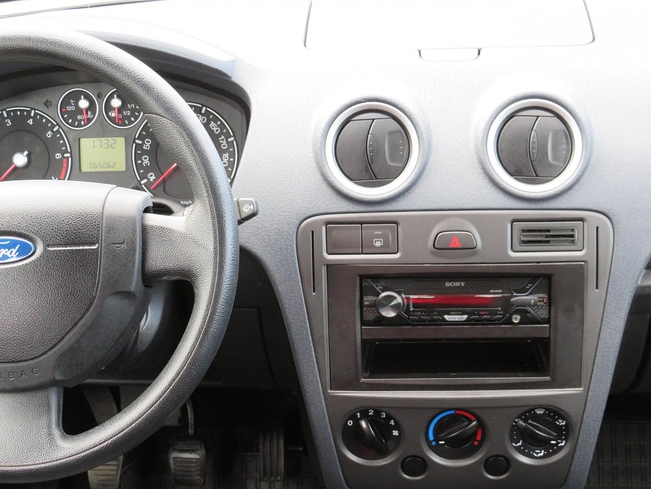 Ford Fusion 1.2i 
