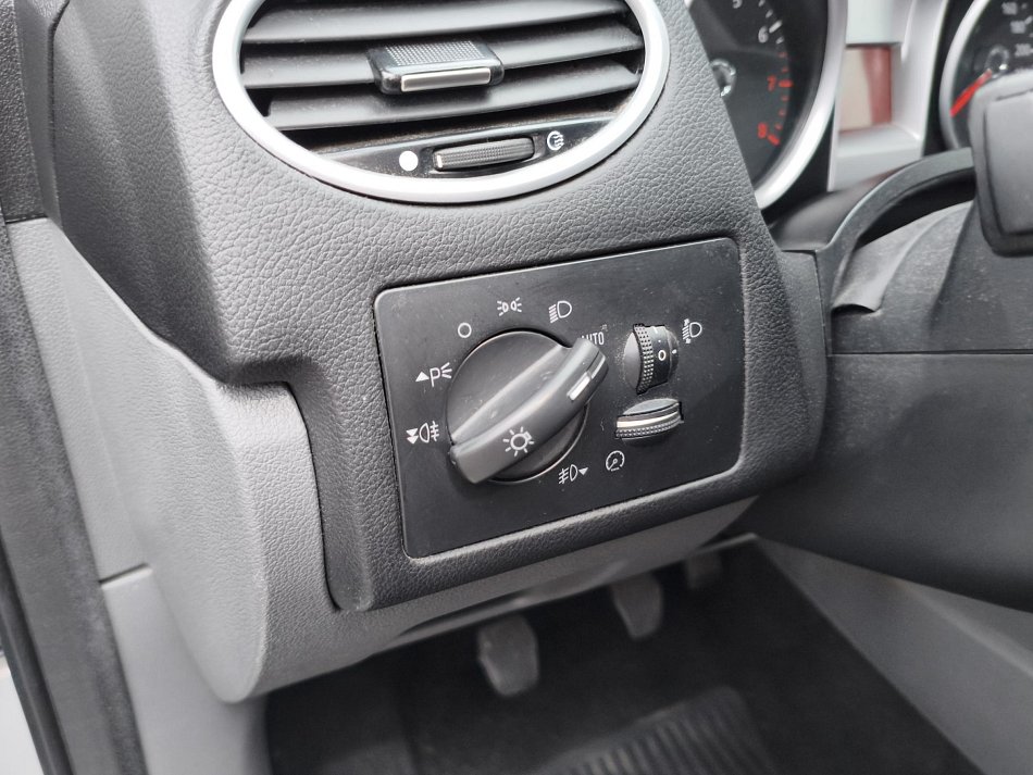 Ford Focus 1.8 Titanium