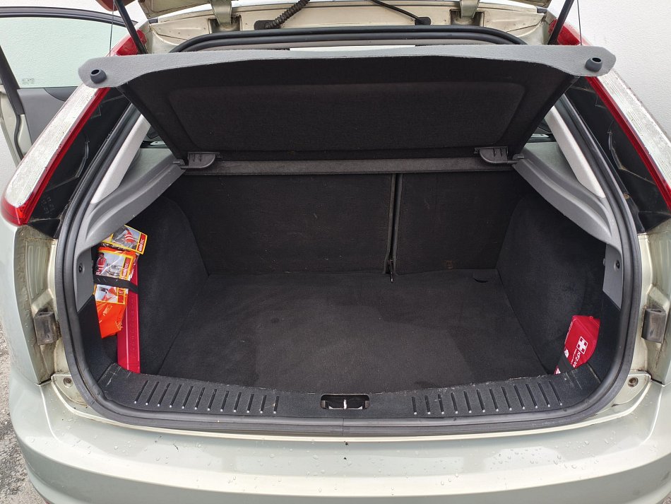 Ford Focus 1.8 Titanium