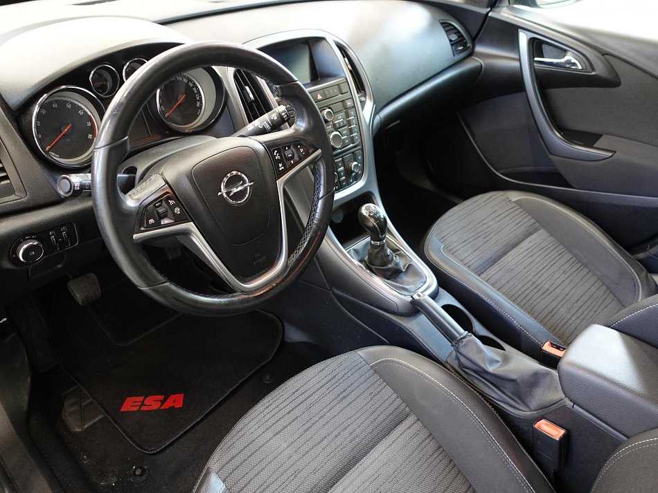 Opel Astra 1.4T 