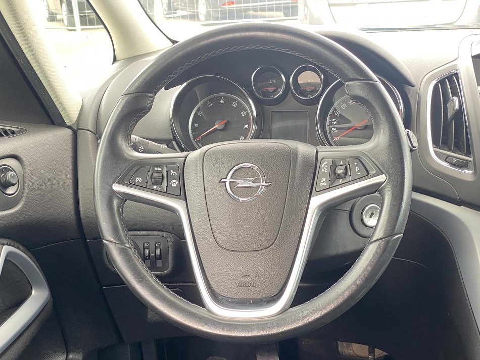 Opel Zafira 1.6 T CNG 