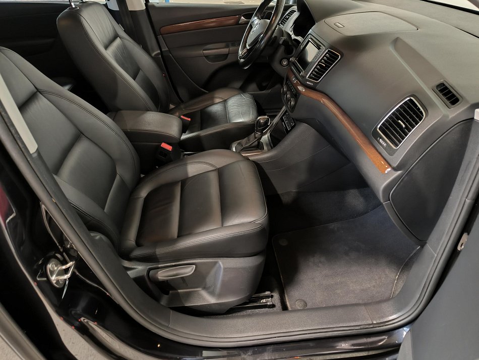 Volkswagen Sharan 2.0TDi Highline