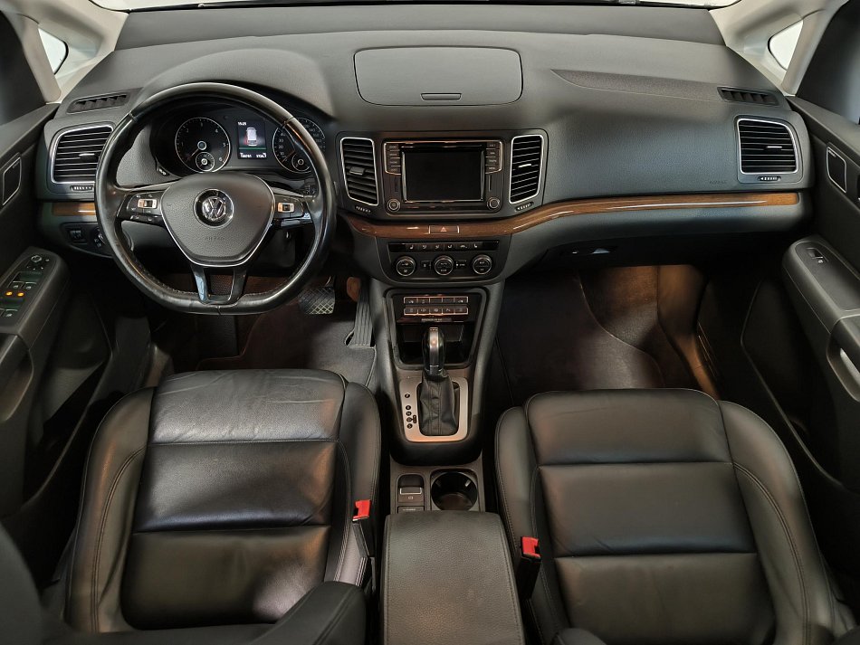 Volkswagen Sharan 2.0TDi Highline