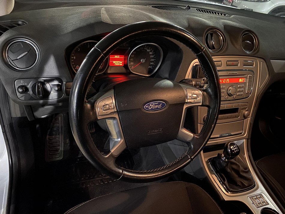 Ford Mondeo 1.8 TDCi Trend