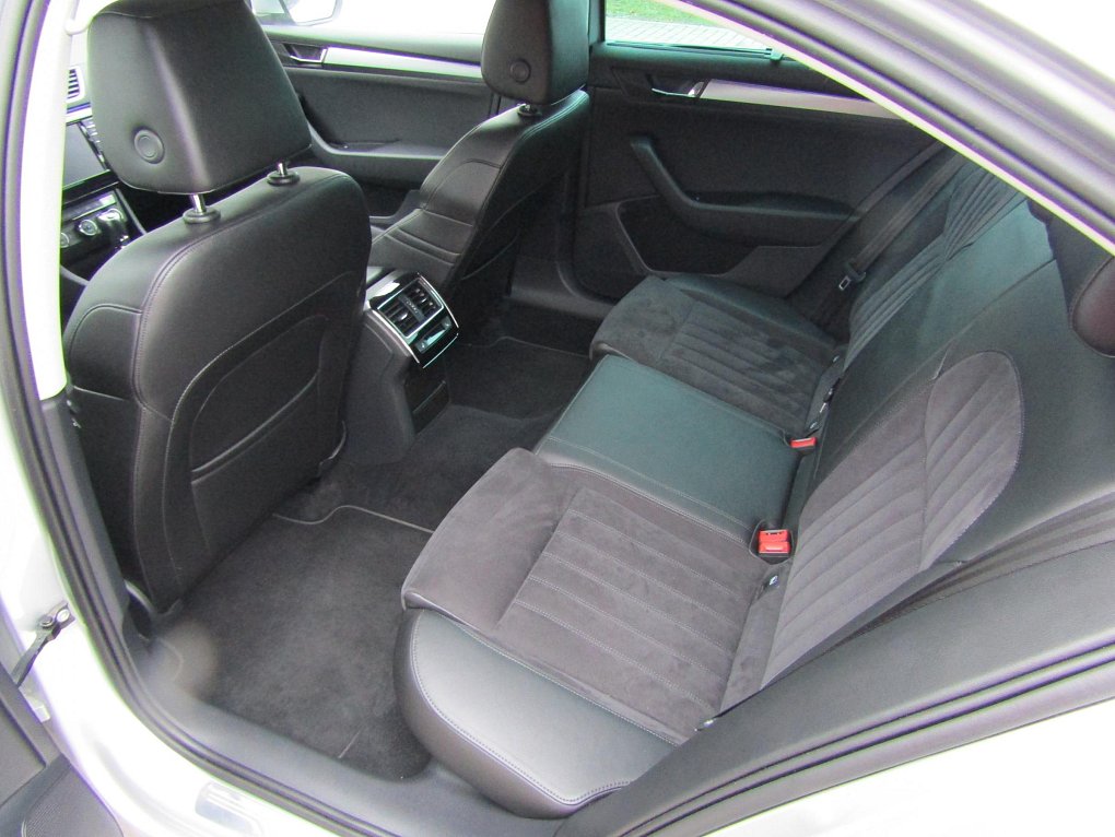 Škoda Superb III 2.0 TDi Style