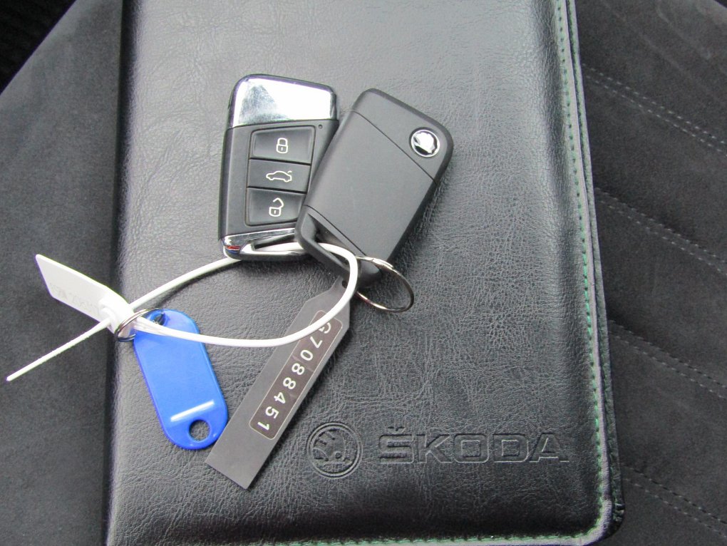 Škoda Superb III 2.0 TDi Style