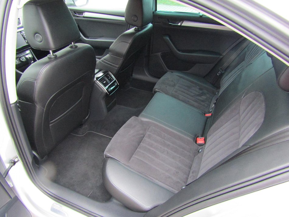 Škoda Superb III 2.0 TDi Style