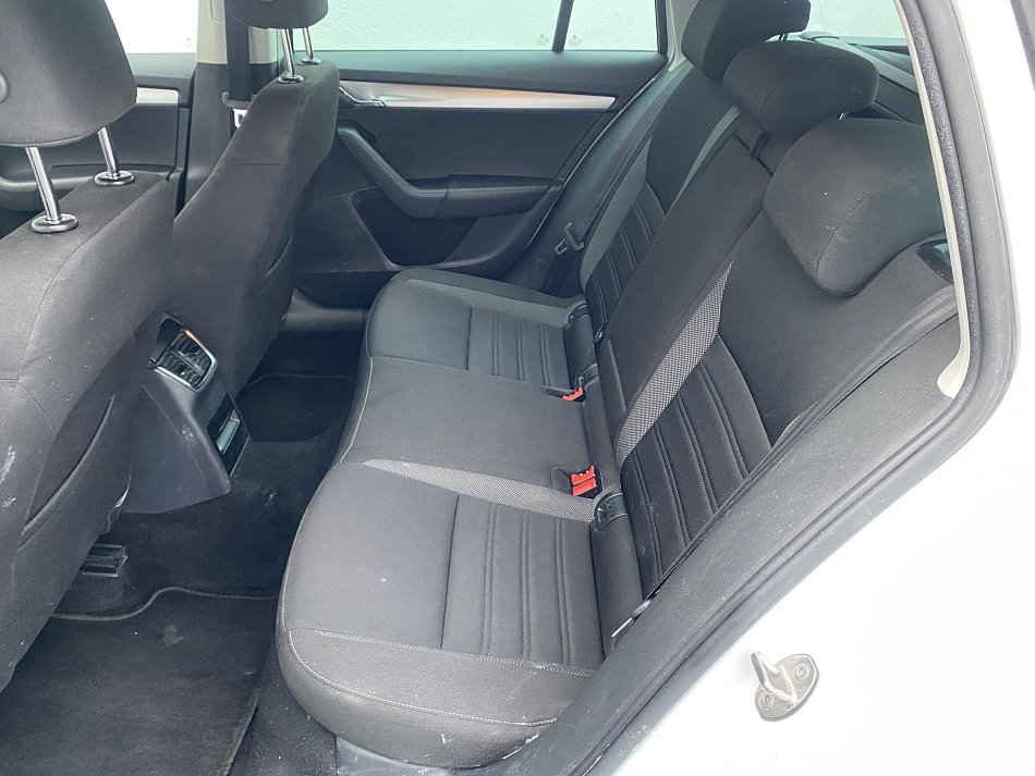 Škoda Octavia III 1.6 TDi Ambition