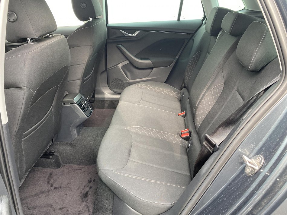 Škoda Kamiq 1.5 TSi Ambition