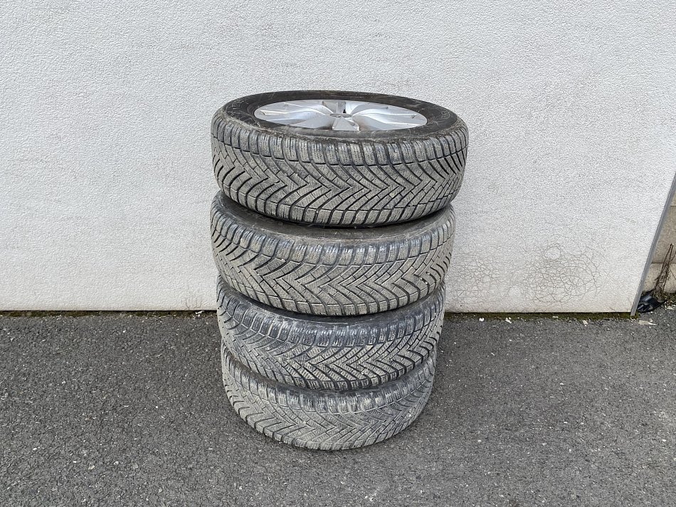 Škoda Kamiq 1.5 TSi Ambition