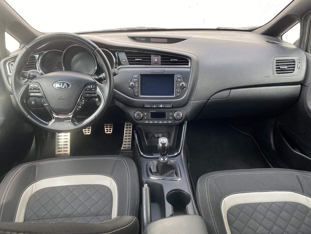 Kia Ceed 1.6 CRDi GT Line