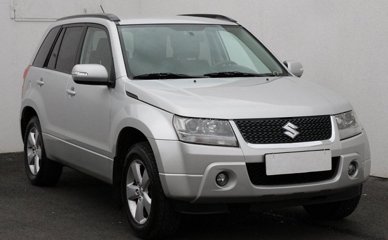 Suzuki Grand Vitara 2.0i 