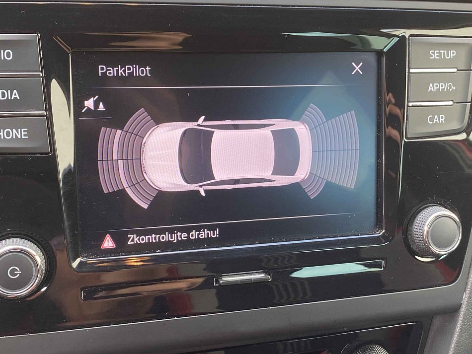Škoda Rapid 1.0 TSI Monte Carlo