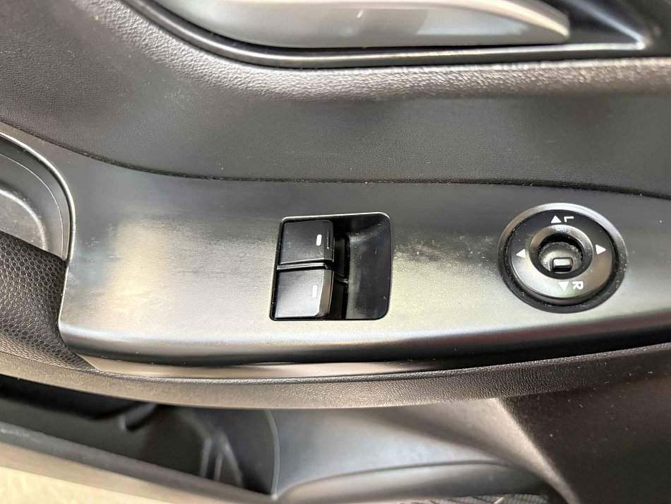 Hyundai Ix20 1.4 VVTi Trikolor
