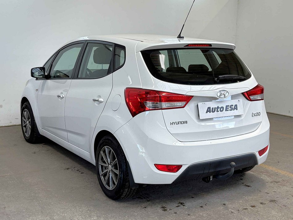 Hyundai Ix20 1.4 VVTi Trikolor