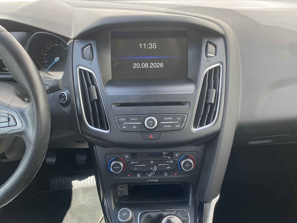 Ford Focus 1.5EB Titanium