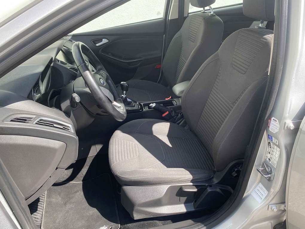 Ford Focus 1.5EB Titanium