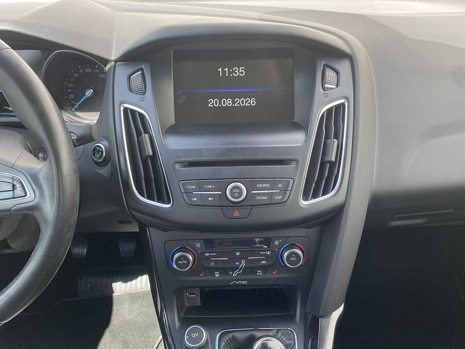 Ford Focus 1.5EB Titanium