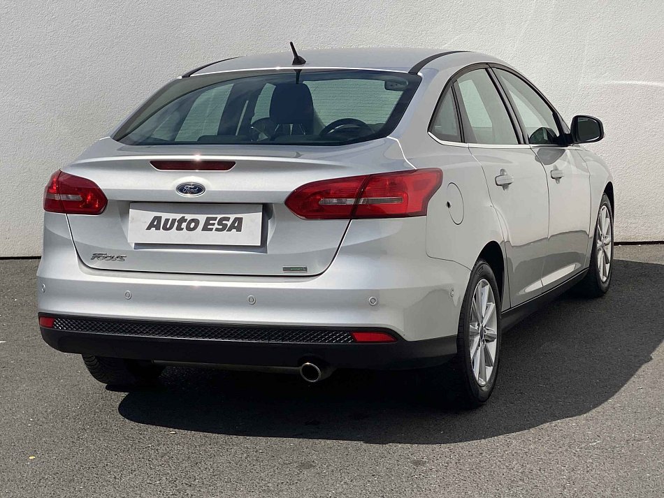 Ford Focus 1.5EB Titanium