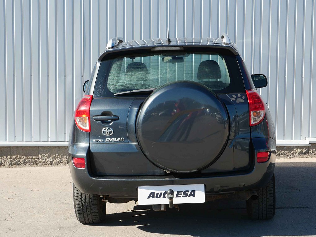 Toyota RAV4 2.2 D4-D  4x4