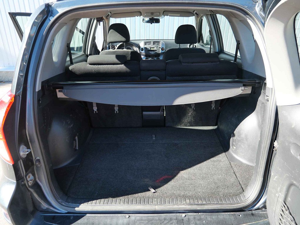 Toyota RAV4 2.2 D4-D  4x4