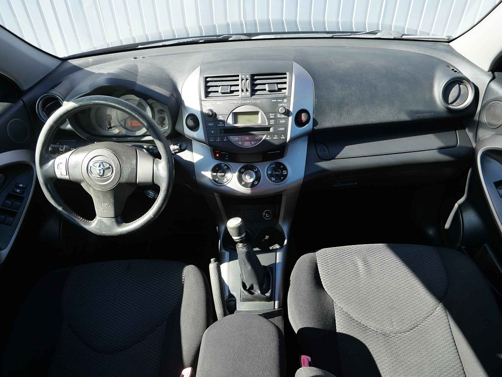 Toyota RAV4 2.2 D4-D  4x4