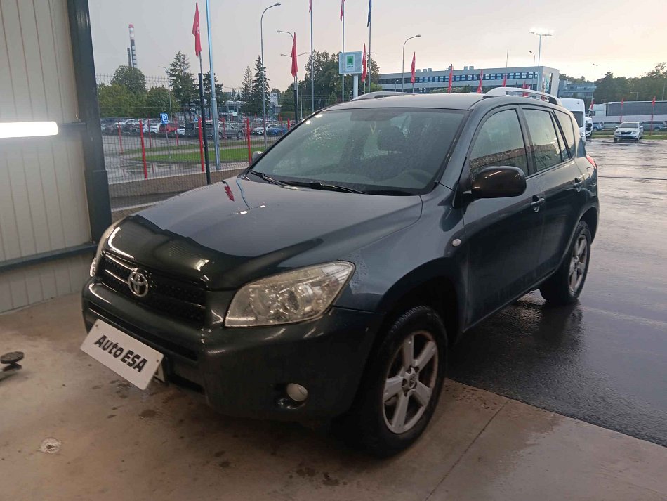 Toyota RAV4 2.2 D4-D 