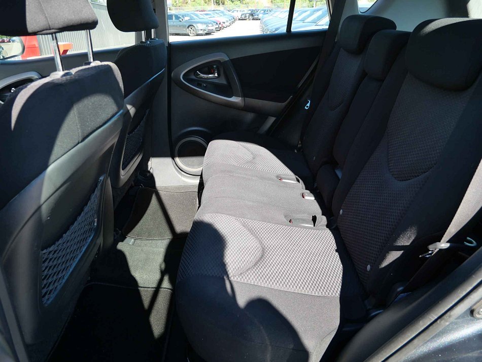 Toyota RAV4 2.2 D4-D  4x4