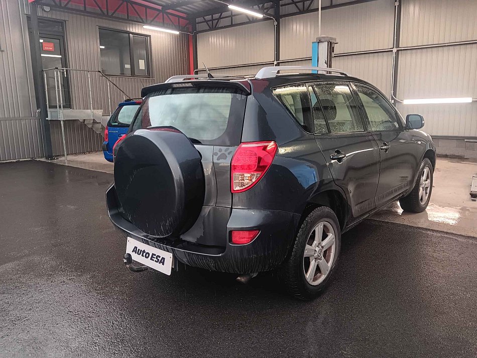 Toyota RAV4 2.2 D4-D 