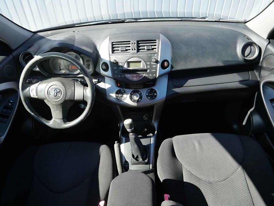 Toyota RAV4 2.2 D4-D  4x4