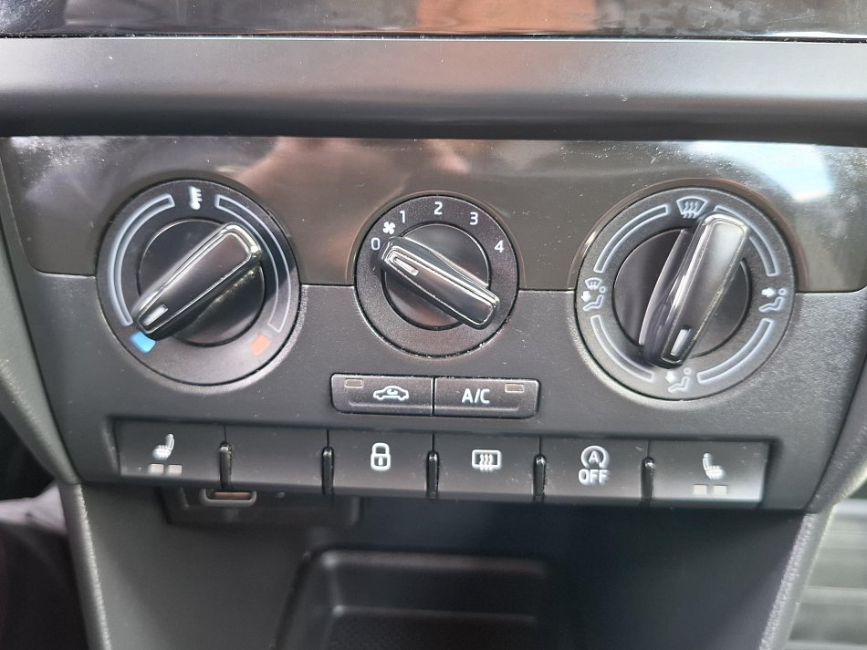 Škoda Rapid 1.0 TSi Ambition