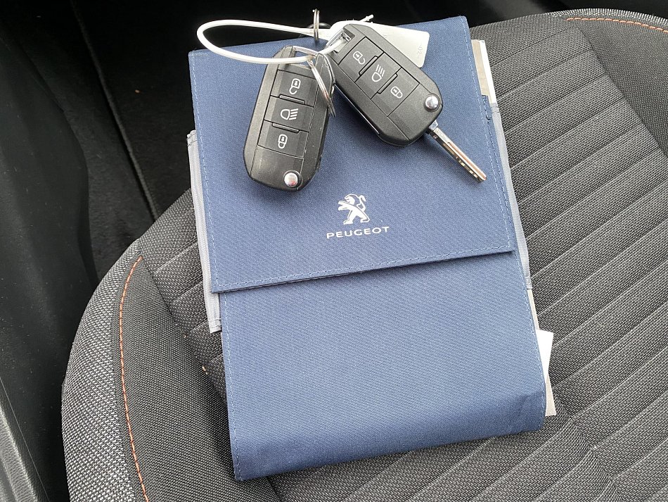 Peugeot 2008 1.2 PT Active