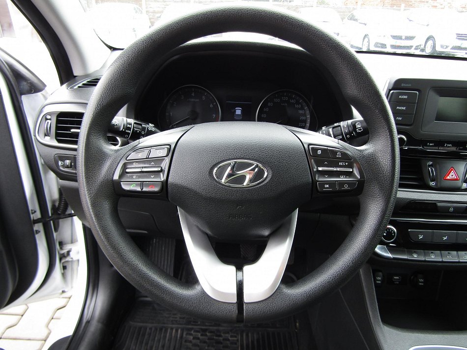 Hyundai I30 1.4i 