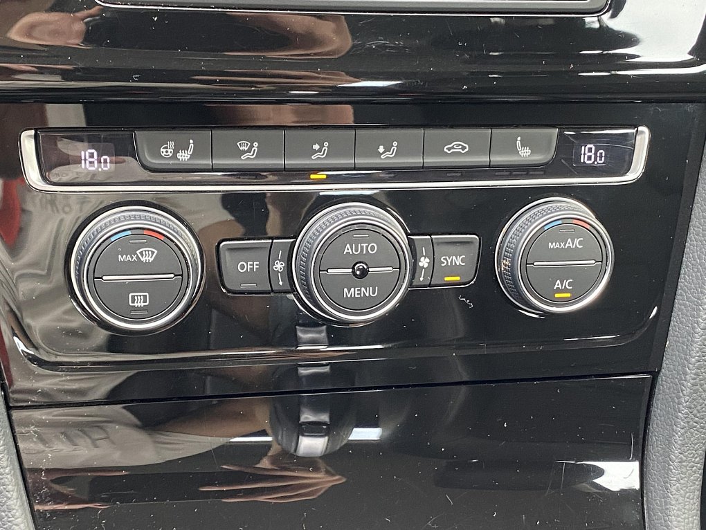 Volkswagen Golf 1.4TSi 