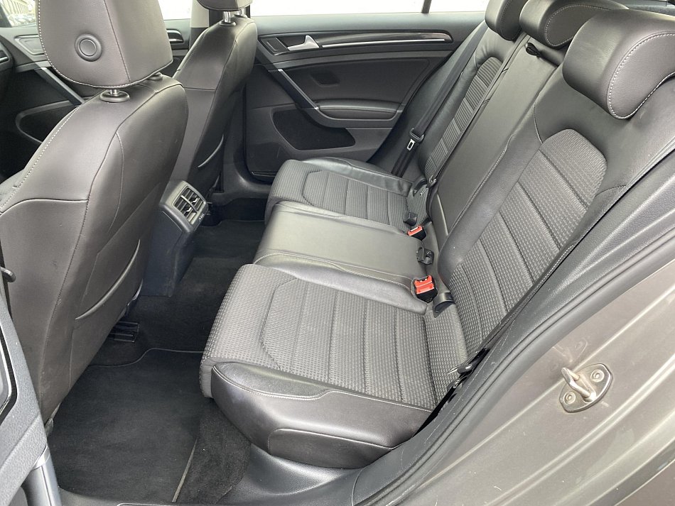 Volkswagen Golf 1.4TSi 