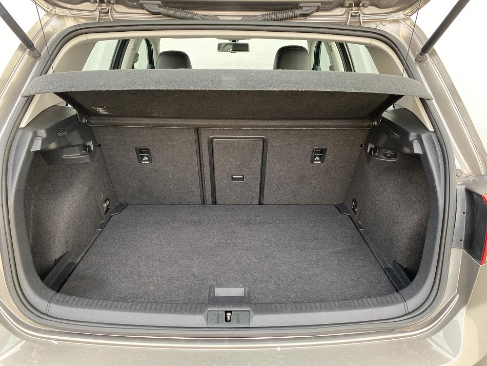 Volkswagen Golf 1.4TSi 