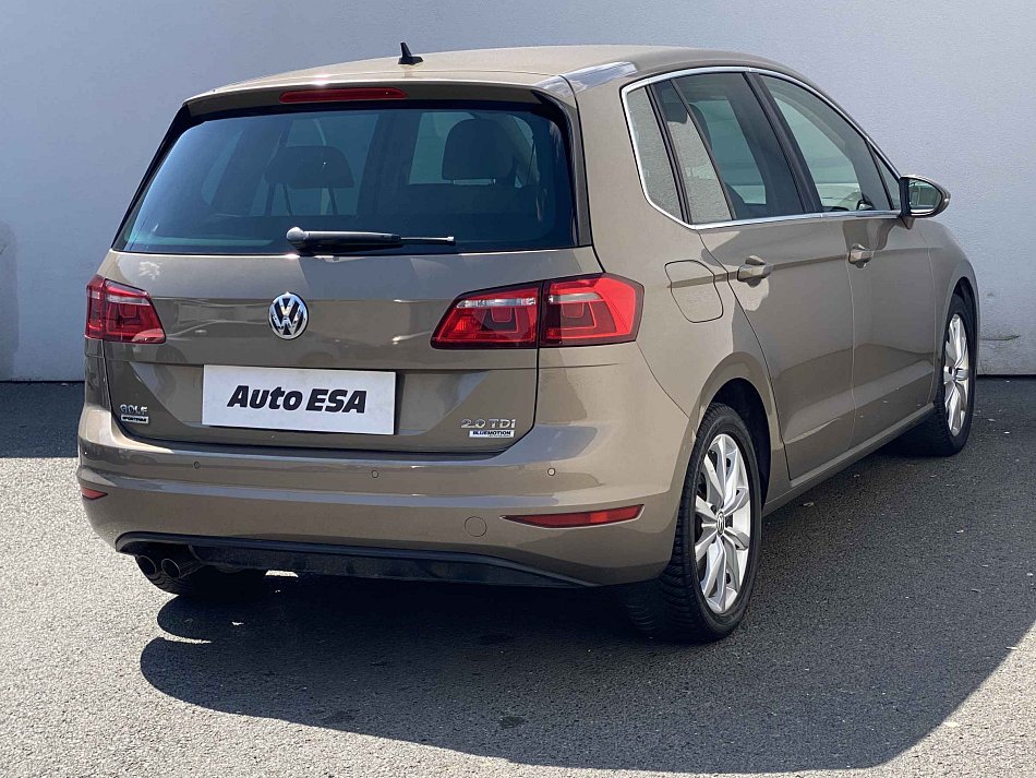 Volkswagen Sportsvan 2.0 TDi Highline