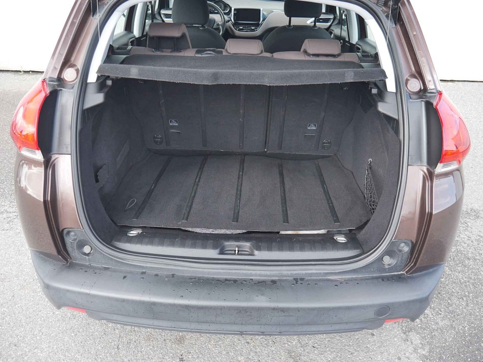 Peugeot 2008 1.6i  LPG
