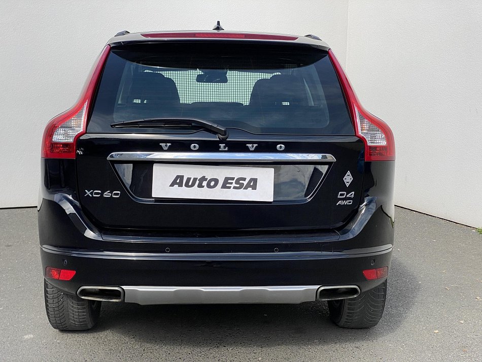 Volvo XC60 2.4 D4 Momentum AWD