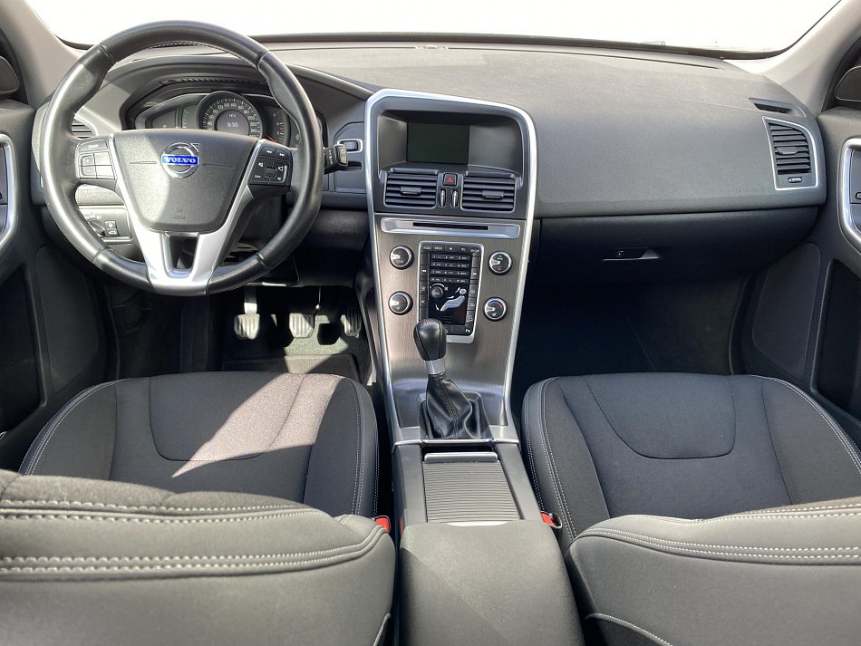 Volvo XC60 2.4 D4 Momentum AWD